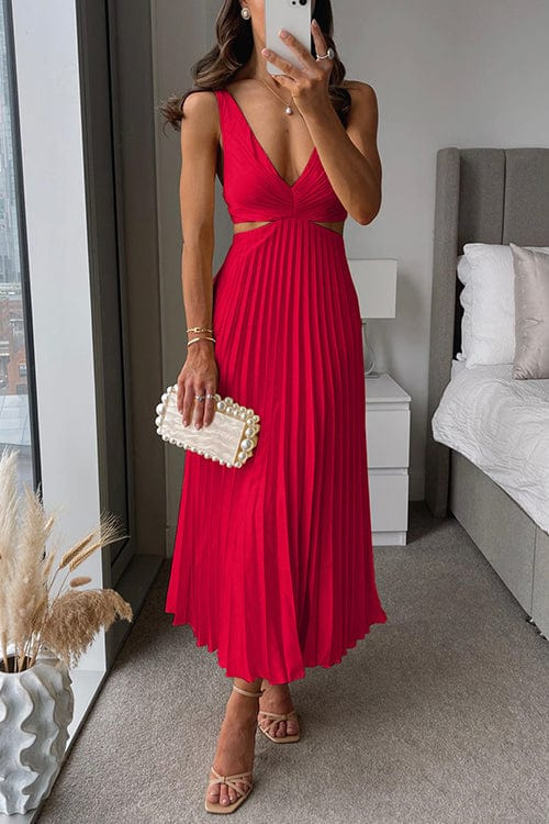 Chic Pleated Summer Midi Dress