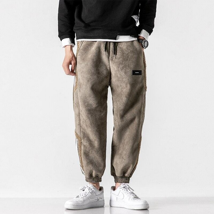 Casual Fleece-Lined Relaxed Fit Joggers for Stylish Streetwear