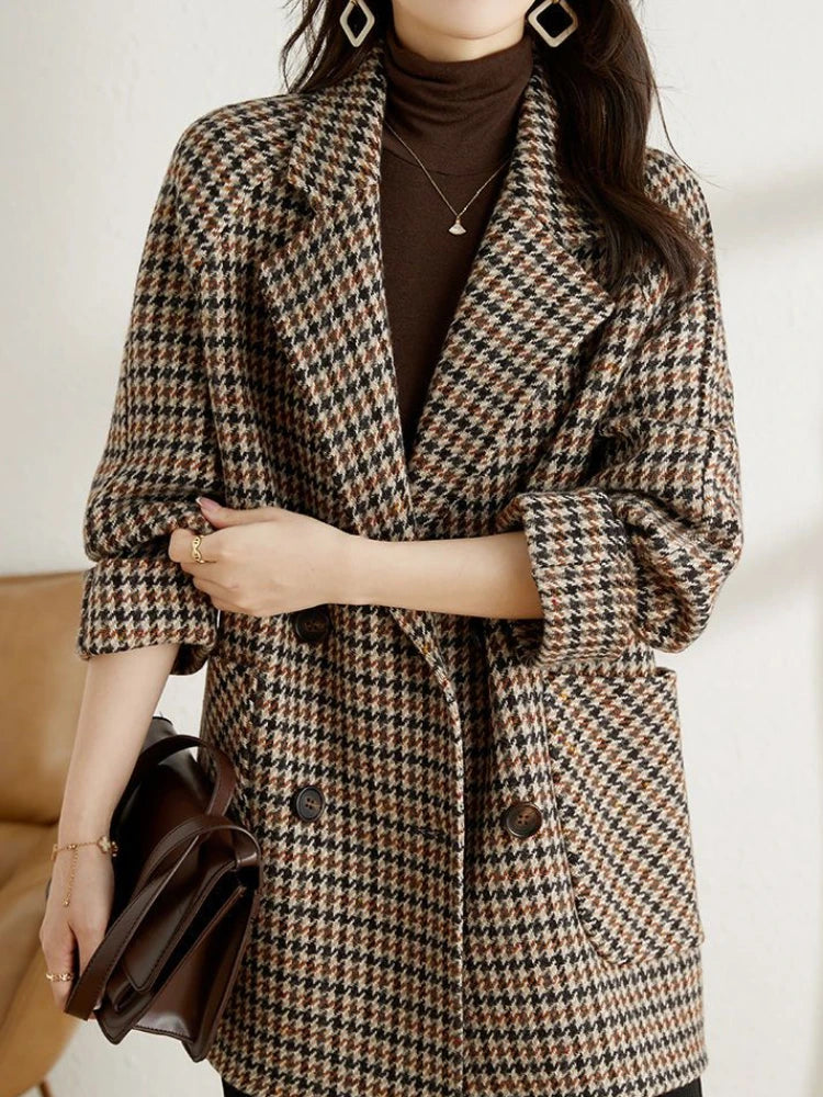 Women’s Checkered Jacket Tailored Fit Button Front