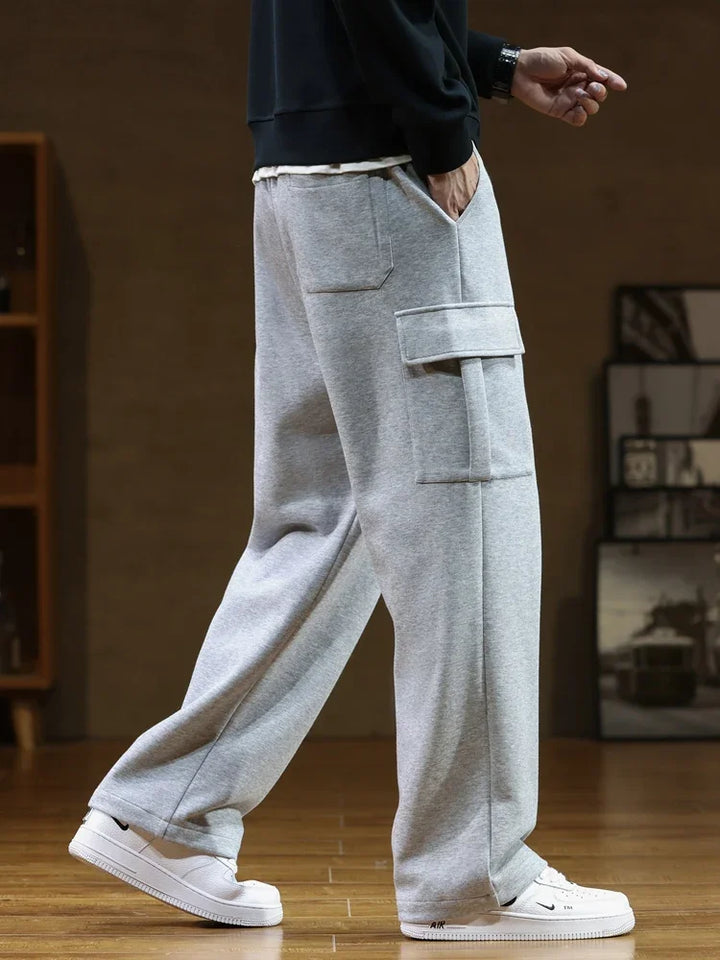 Men’s Cargo Sweatpants Relaxed Fit with Pockets
