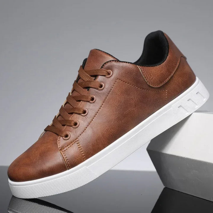 Walking shoes cushioned sole lace up men