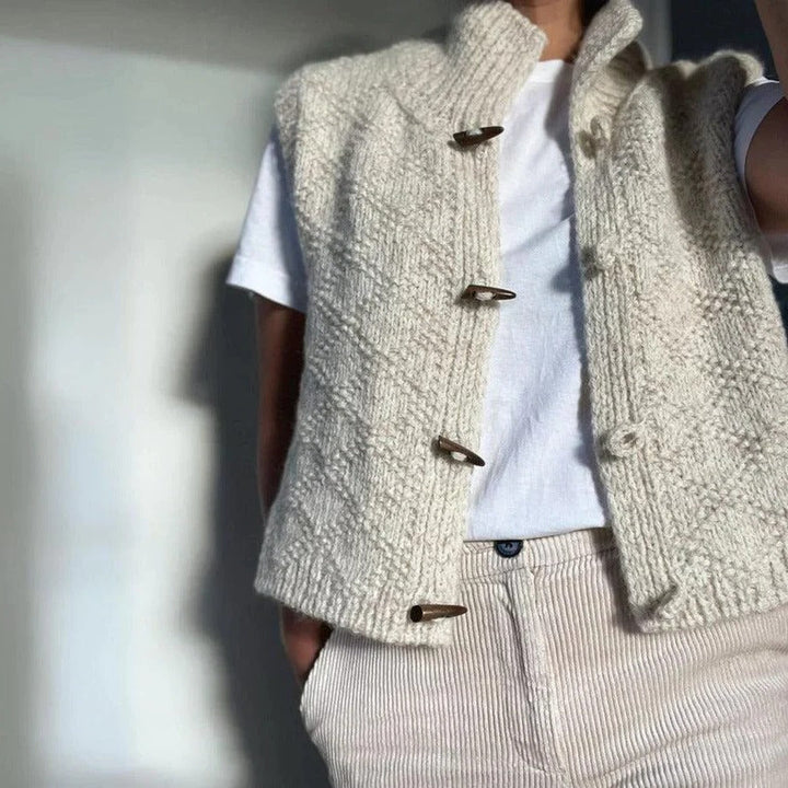 women sleeveless vest button front