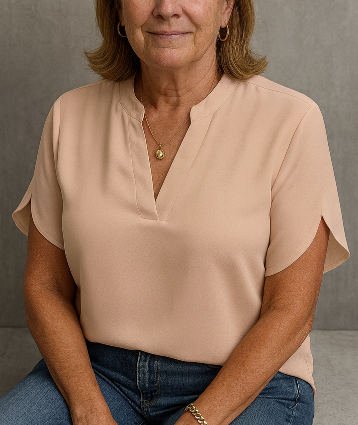 Hailey - Lightweight V-Neck Blouse